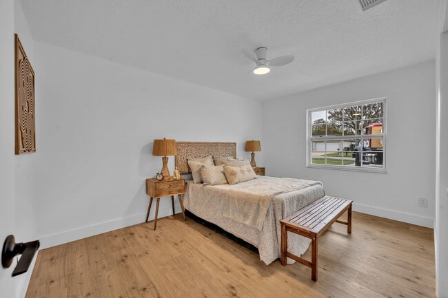 Building Photo - 3208 Socorro Ave