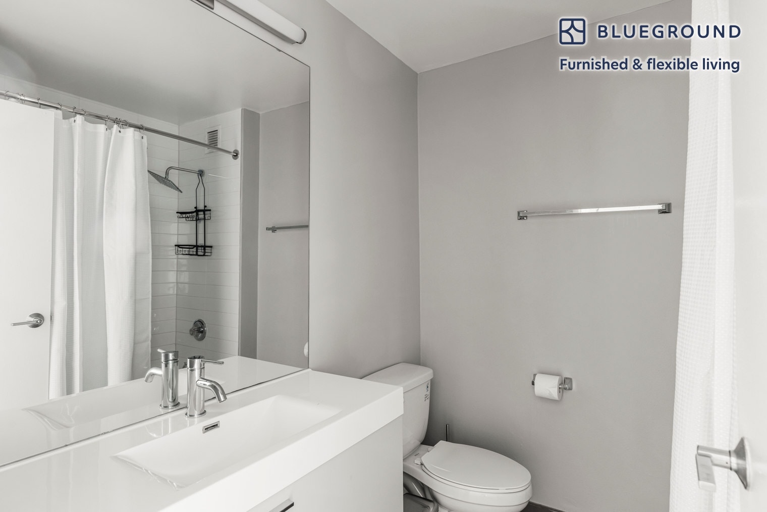 Building Photo - 2625 N Clark St