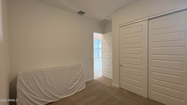 Building Photo - 3240 W Peak View Rd