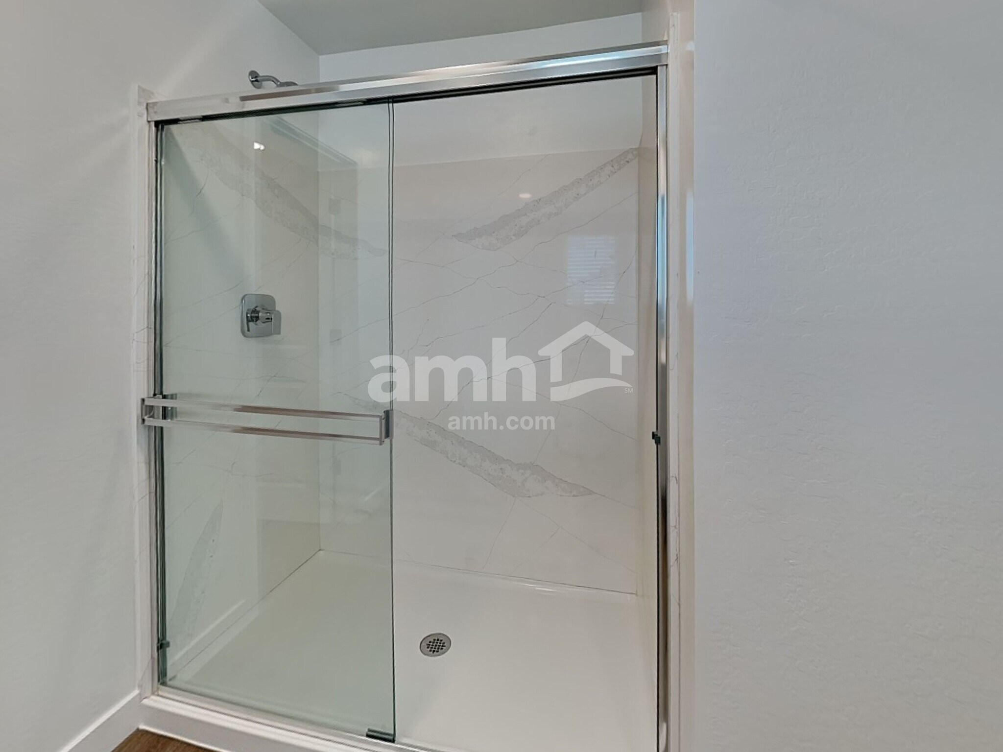 Building Photo - 4617 S 97th Dr