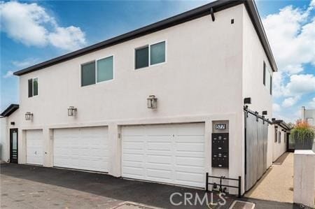 Building Photo - 577 Ramona Ave