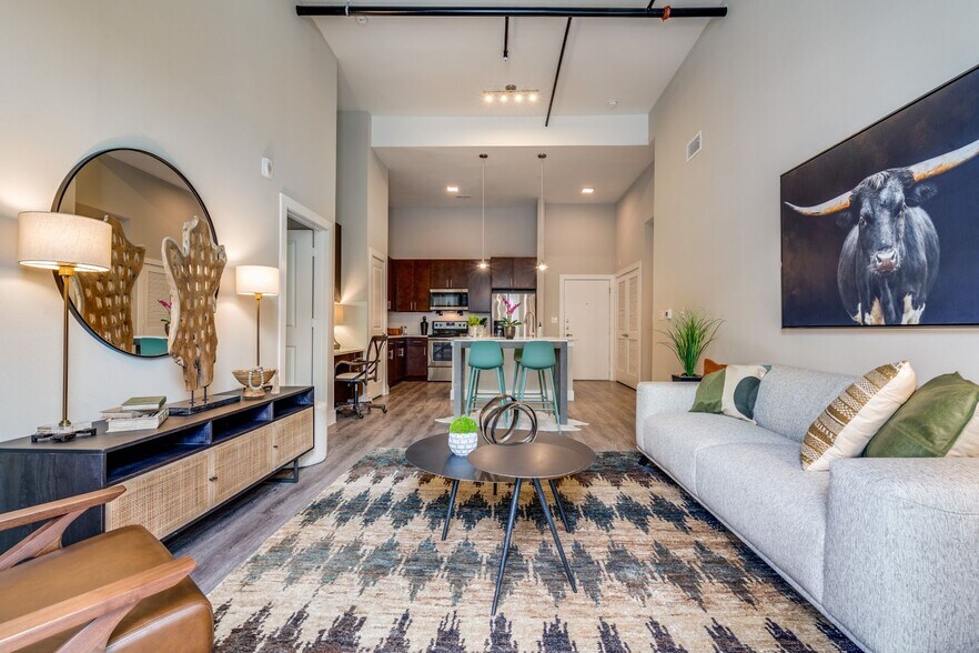 Sovereign Hometown 6021 Parker Blvd N North Richland Hills TX 76180