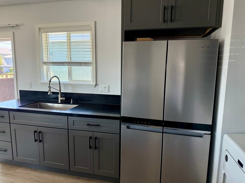 Building Photo - 13471 Jackson St