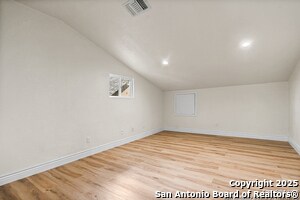 Building Photo - 9130 Windgarden Cir