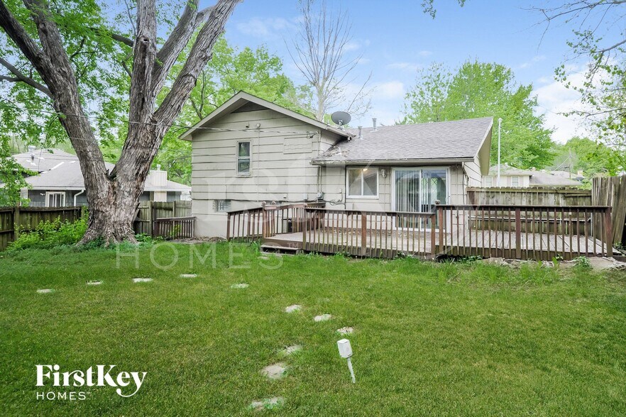 Building Photo - 7908 E 92nd St