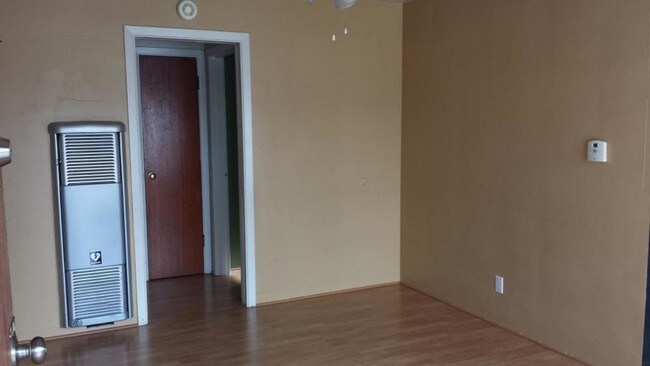 Primary Photo - 115 Martin St