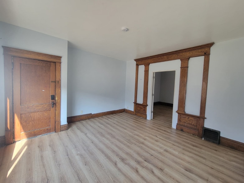 Building Photo - 55 Cotter Ave