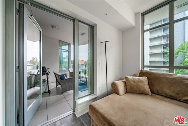 Building Photo - 1441 Ninth Ave