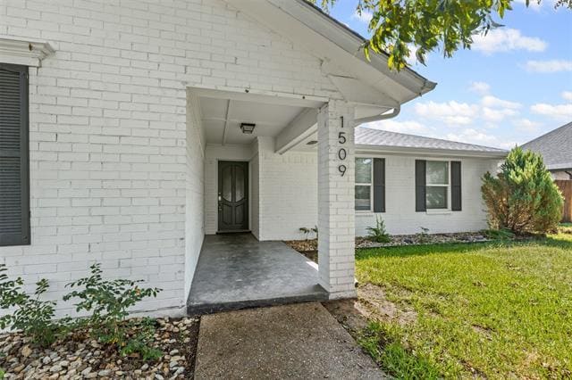Building Photo - 1509 Surry Pl Dr
