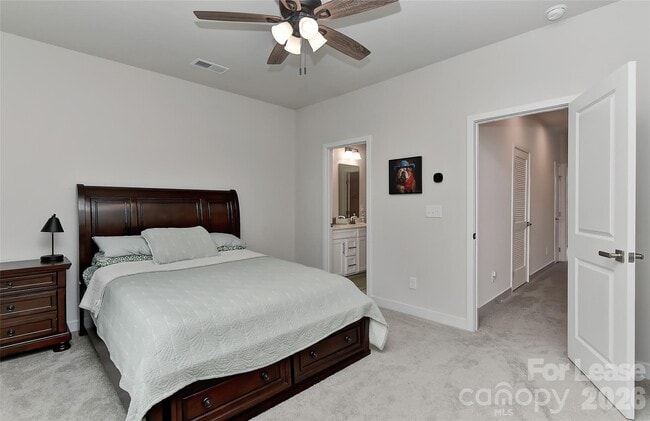 Building Photo - 421 Spearfield Ln