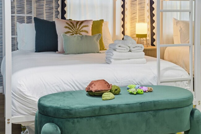 Building Photo - 11988 117th St N