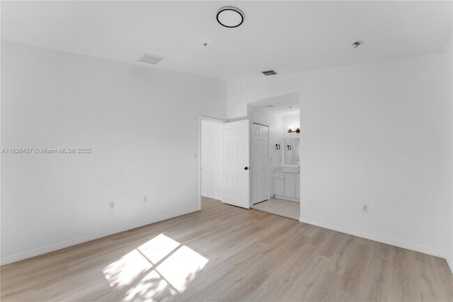 Building Photo - 22921 SW 88th Pl