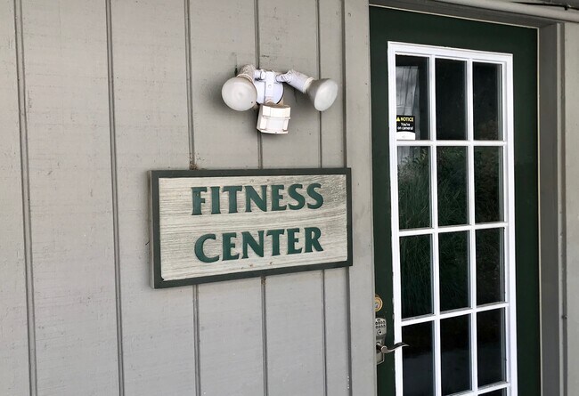 Building Photo - 141 Lamotte Dr