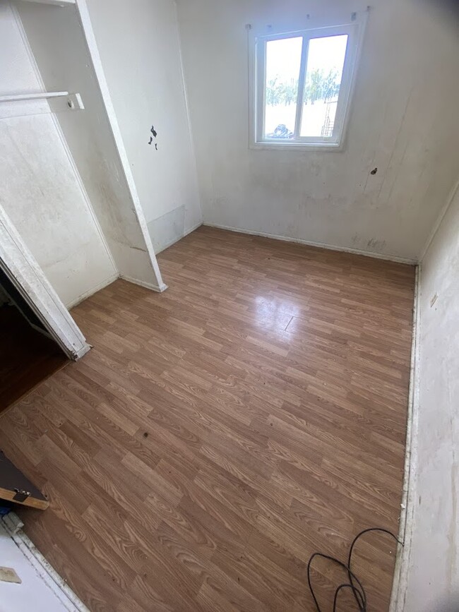 Building Photo - Why Rent when you could Own for less