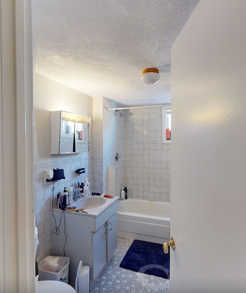 Building Photo - 34 Speridakis Ter