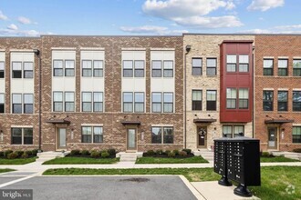 Building Photo - 4710 Towne Park Rd