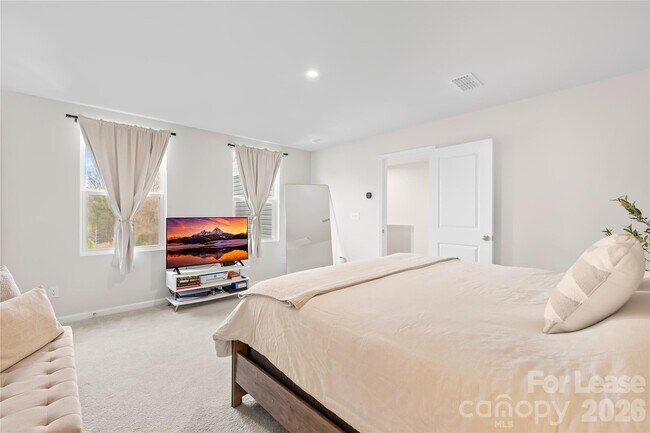 Building Photo - 4447 Wild Rdg Dr