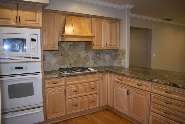 Building Photo - 134 Briggs Ranch Dr