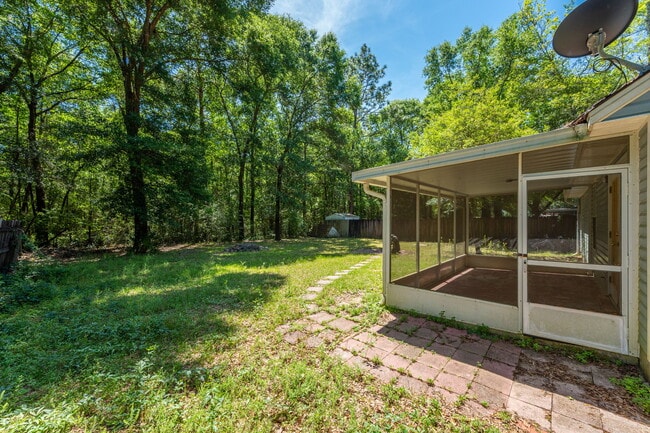 Building Photo - 4863 Kensington Ln