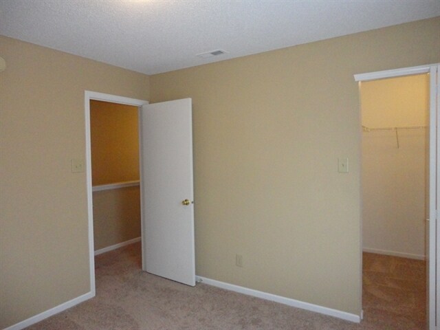 Building Photo - 8624 Centenary Dr