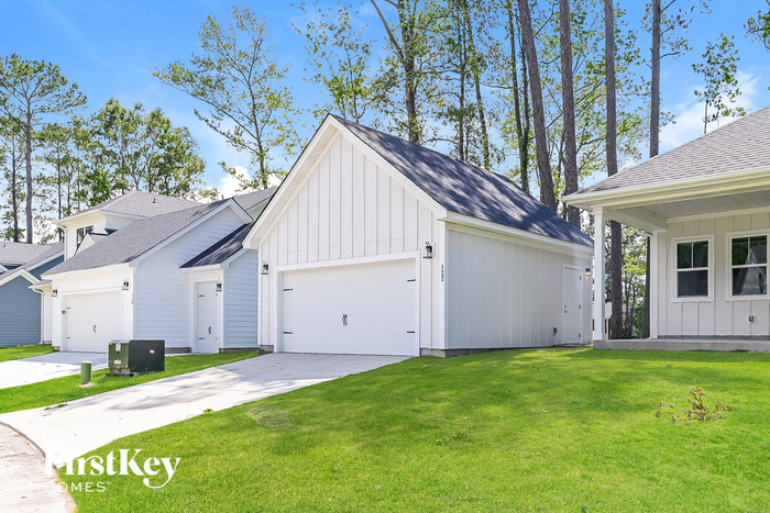 Building Photo - 122 Pecan Dr