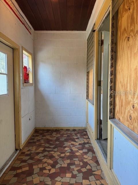 Building Photo - 5841 SE Babb Rd