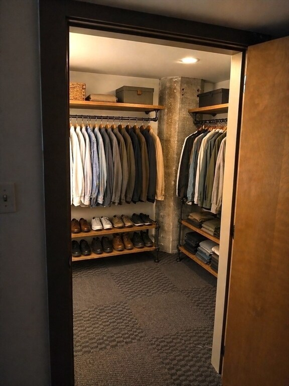 Building Photo - 156 Porter St