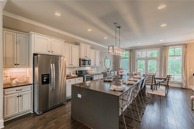 Building Photo - 4318 Longleaf Pine Alley