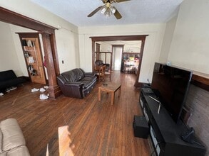 Building Photo - 2944 N Maryland Ave