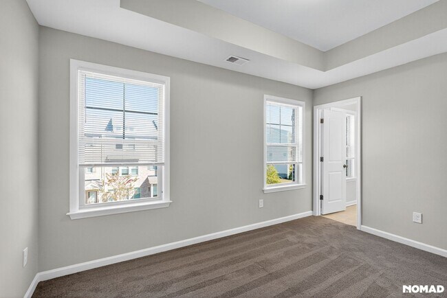 Building Photo - 3447 Hidden Valley Cir