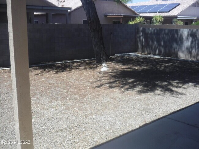 Building Photo - 7333 W Sunset Mountain Dr