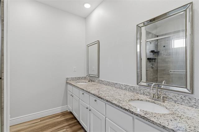 Building Photo - 3304 Langford St