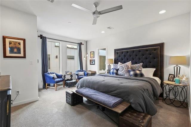 Building Photo - 1911 Summit Ave