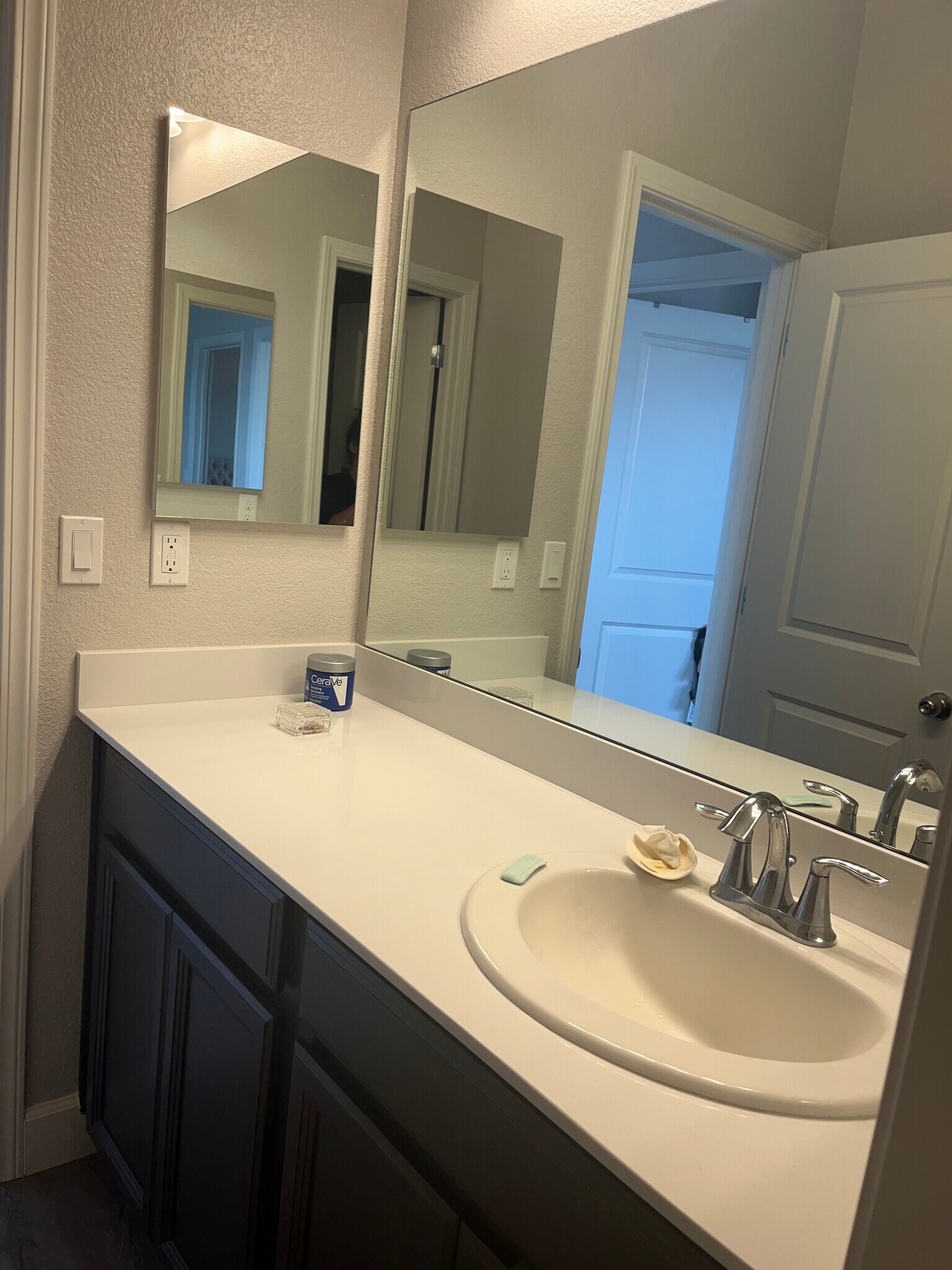 Building Photo - 735 Crimson Cir