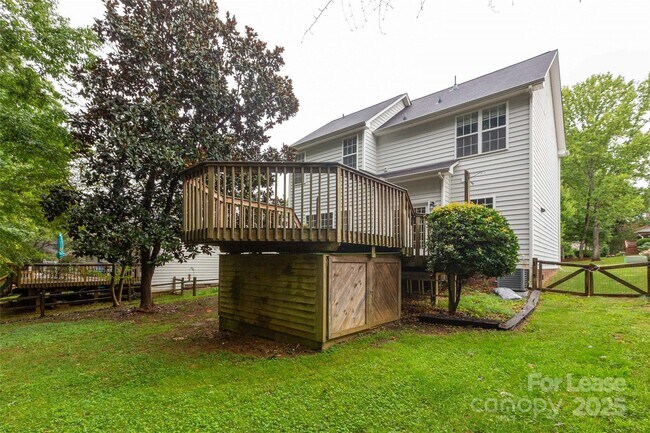 Building Photo - 155 Walmsley Pl
