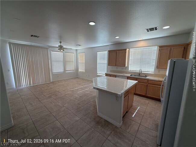 Building Photo - 5984 Attavilla Dr