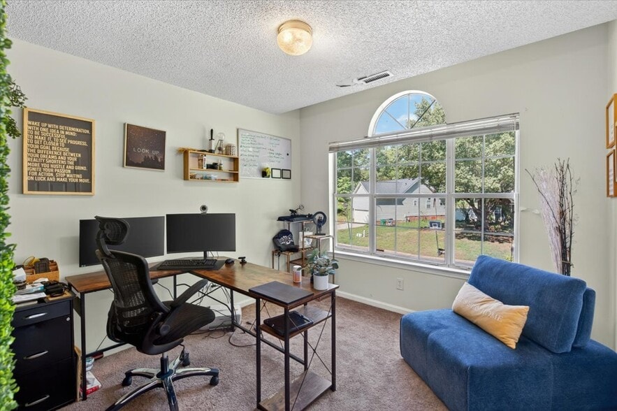 Building Photo - 5124 Rosemede Dr