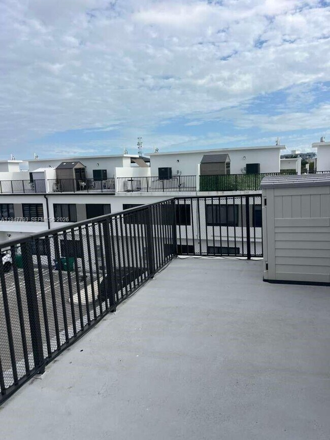 Building Photo - 14561 SW 261 St Ter