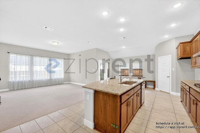 Building Photo - 2900 Blf Crk Dr