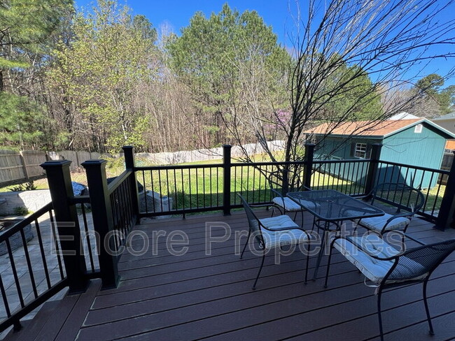 Building Photo - 4504 Bay Point Dr