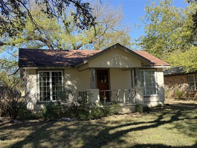 Building Photo - 702 SW Barnard St