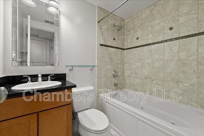 Building Photo - 739 Newton Pl NW