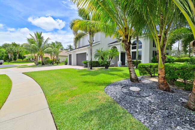 Building Photo - 4661 Manderly Dr