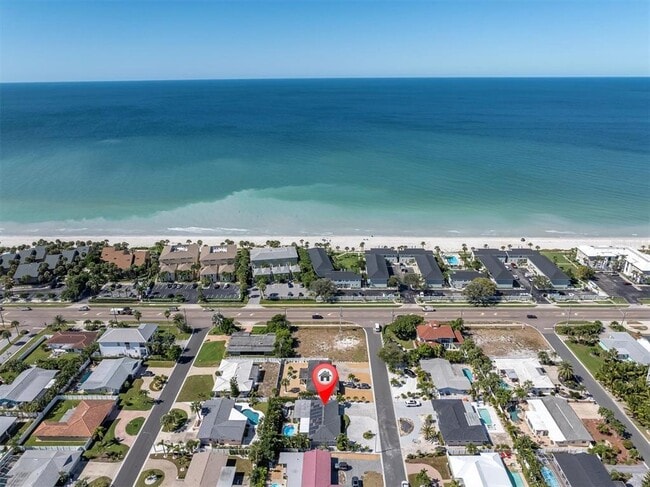 Building Photo - 104 24th St