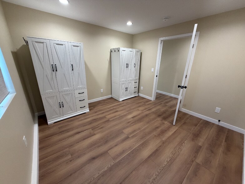 Building Photo - 7739 1/2 Jayseel St