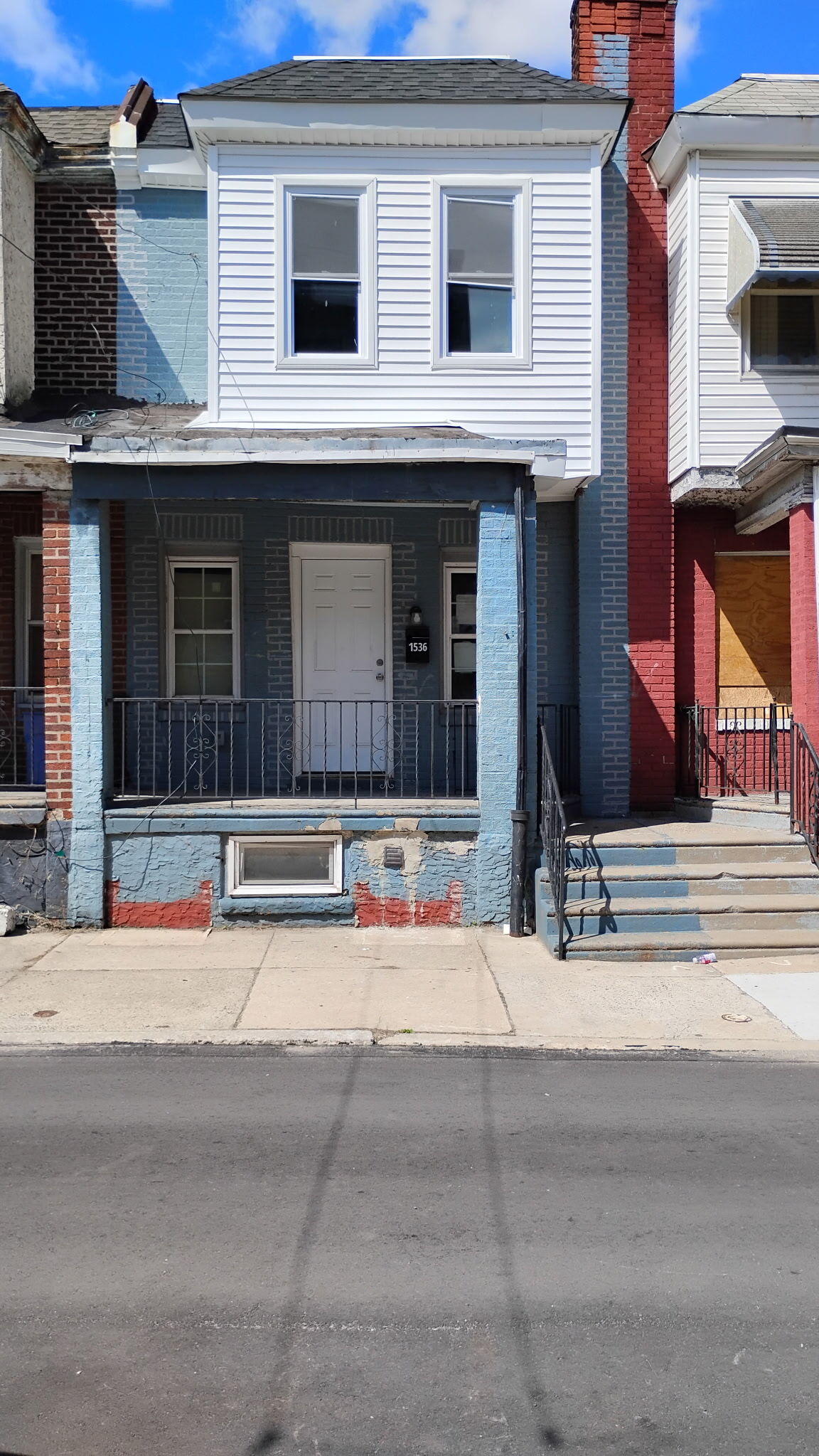 Building Photo - 1536 S Napa St