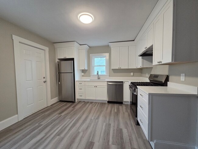 Building Photo - 37 Quincy St