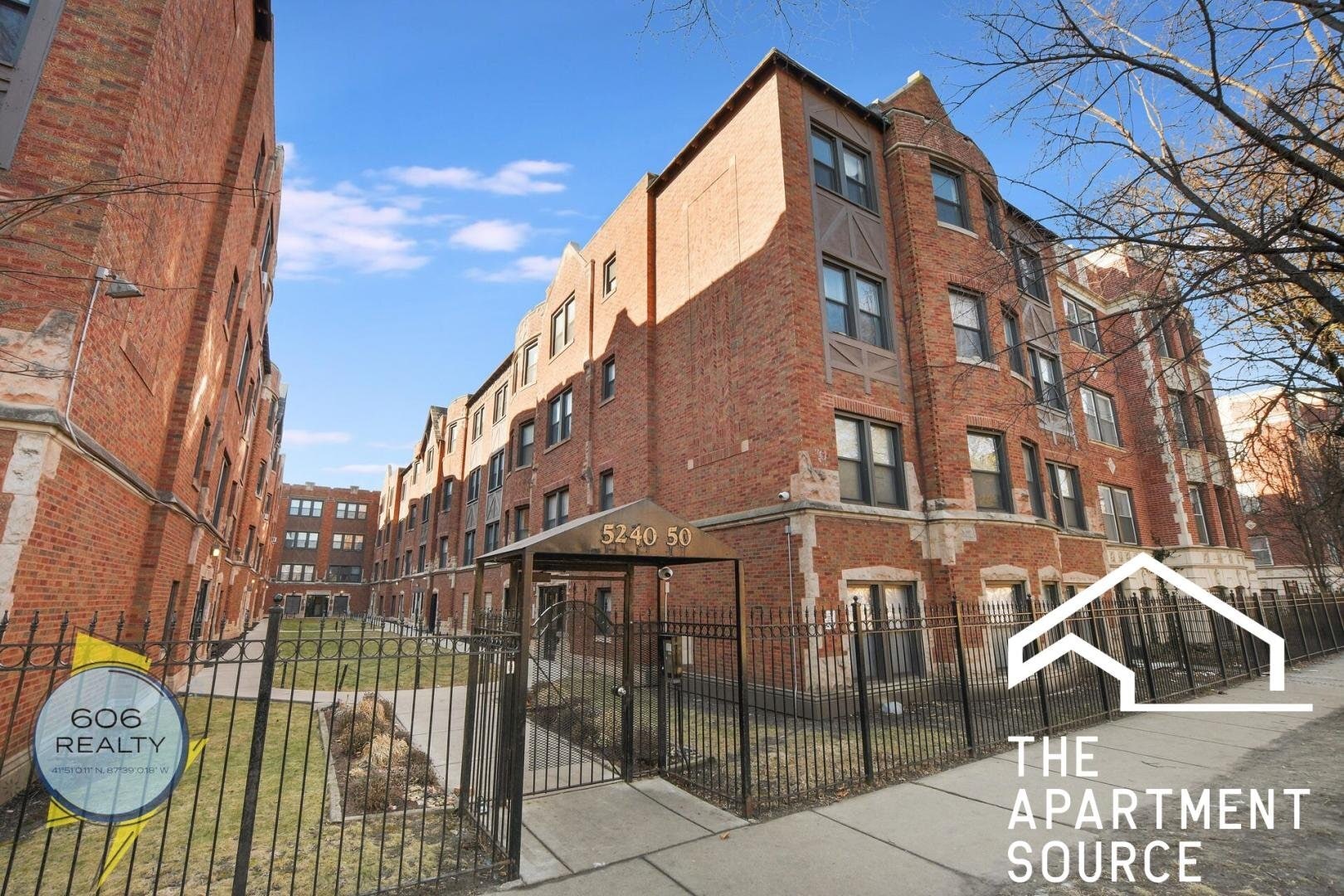 Building Photo - 5250 S Drexel Ave