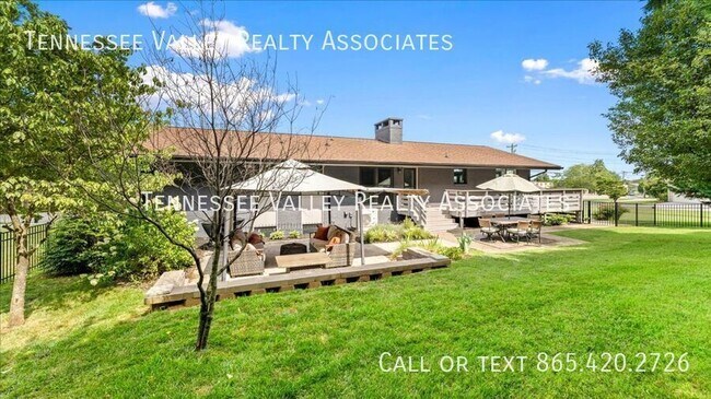 Building Photo - 813 N Cedar Bluff Rd