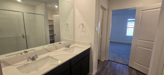 Building Photo - 1706 STELVIO PASS Dr